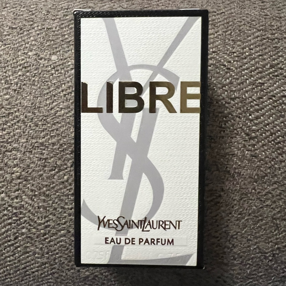 Yves Saint Laurent Black and White Accessories for Women miniature collection